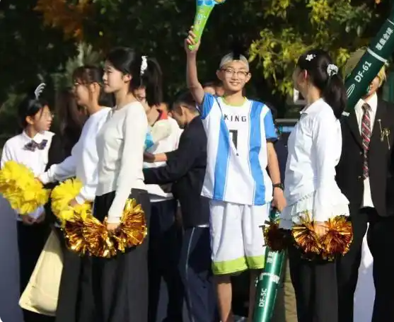 提供营养惠师餐食当地用实实在在的举措温暖着每一位教育工作